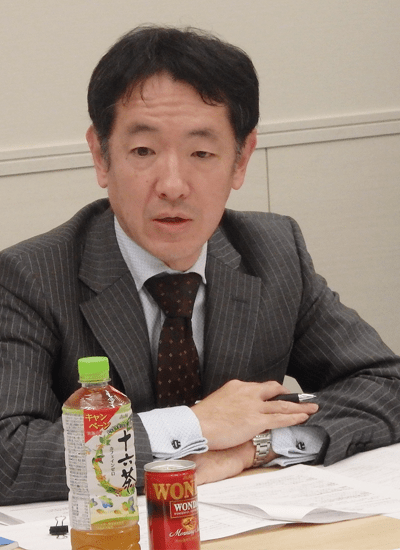 栗田 芳典 氏