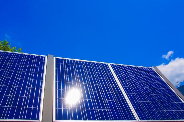 売電用太陽光発電設備の固定資産税　申告漏れ対策で自治体が経産局に情報提供を要請