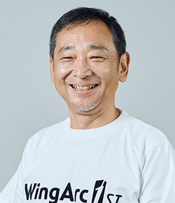 清水 俊之 氏