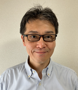 岡部 毅 氏