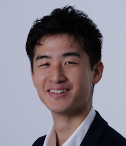 笠場 愛翔 氏