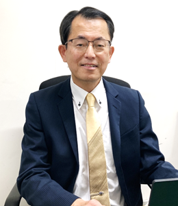 山下 功起氏